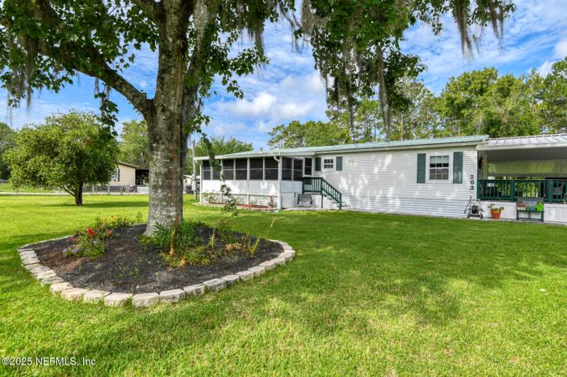 3 bedroom Manufactured Home at 203 Horse Landing Road, St Johns Riverside Ests M, Satsuma — photo 3