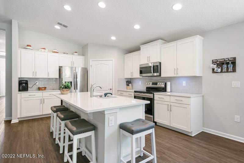 3 bedroom Single Family Residence at 1881 Sage Creek Place, Azalea Ridge, Middleburg — photo 4