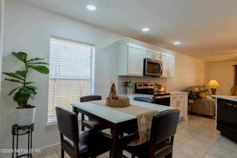 1455 Tomcat Drive, Jacksonville FL - photo 8 of 30