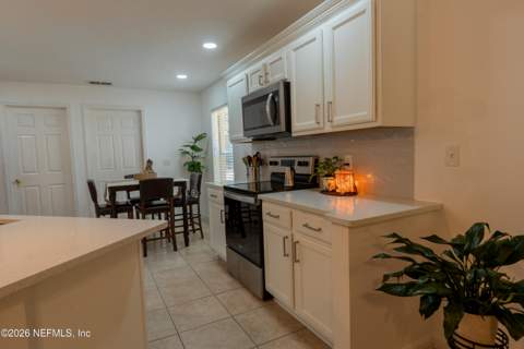 1455 Tomcat Drive, Jacksonville FL - photo 10 of 30
