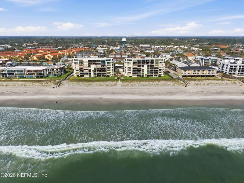 2 bedroom Condominium at 2200 Ocean Drive #4A, Ocean 22, Jacksonville Beach — photo 4