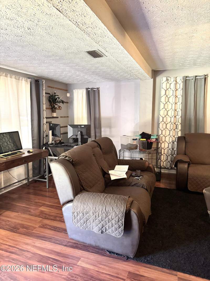 3 bedroom Single Family Residence at 3346 Columbus Avenue, Harveys Addition, Jacksonville — photo 4