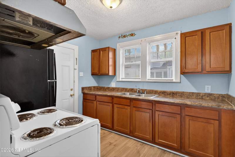 3 bedroom Single Family Residence at 1192 W 12th Street, Durkeeville, Jacksonville — photo 4