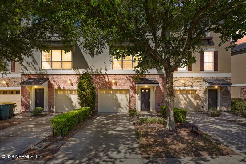 3 bedroom Townhouse at 4454 Capital Dome Drive, Georgetown Townhomes, Jacksonville — photo 2