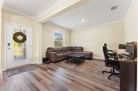 1509 Lake Foxmeadow Road, Middleburg FL - photo 8 of 45