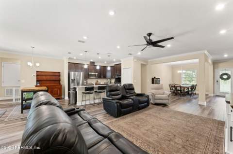1509 Lake Foxmeadow Road, Middleburg FL - photo 13 of 45
