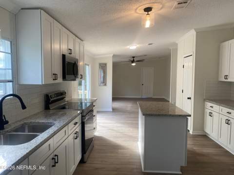 195 Yucca Street, Middleburg FL - photo 23 of 40