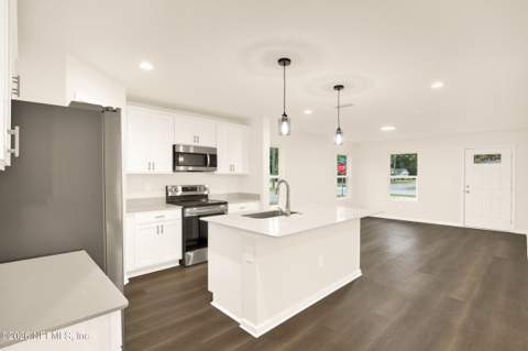702 MARTIN LUTHER KING JR Boulevard, Green Cove Springs FL - photo 16 of 48