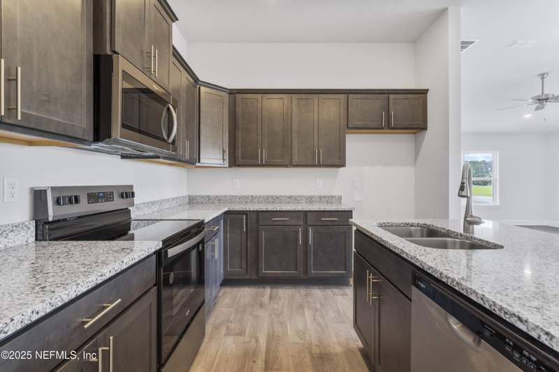 4 bedroom Single Family Residence at 3334 Meadow Ridge Place, Rolling Hills, Green Cove Springs — photo 5