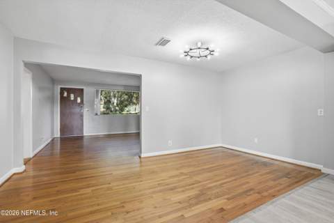 1636 Hammock Circle, Jacksonville FL - photo 13 of 39