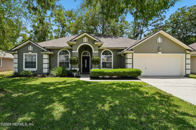 369 MAPLEWOOD Drive