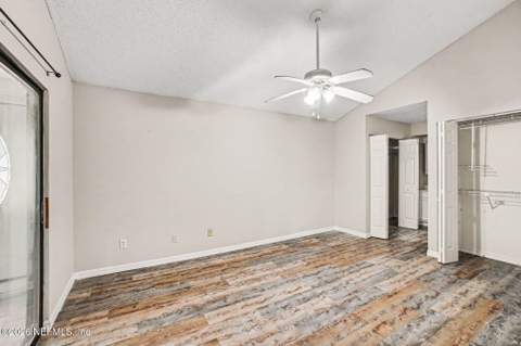 2483 Whispering Woods Boulevard #3, Jacksonville FL - photo 14 of 31