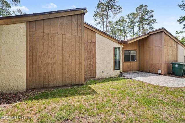 2483 WHISPERING WOODS Boulevard #3