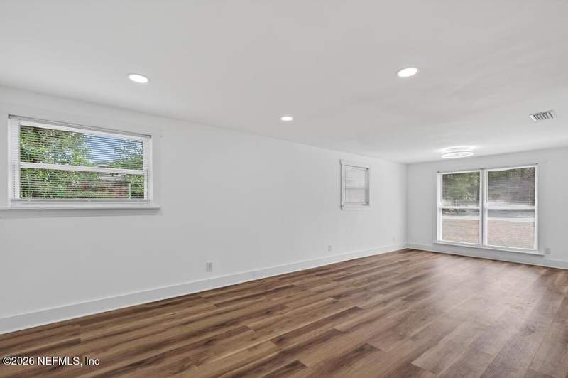 3 bedroom Single Family Residence at 4020 Forest Boulevard, Roland Heights, Jacksonville — photo 4