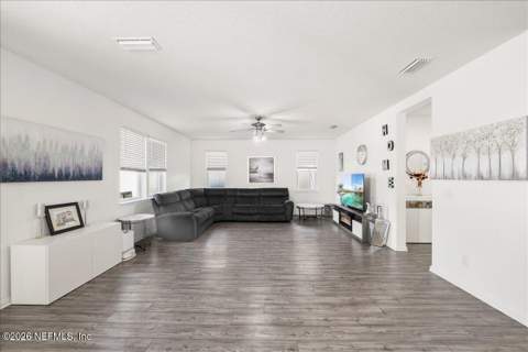 2948 Laurel Springs Drive, Green Cove Springs FL - photo 8 of 57
