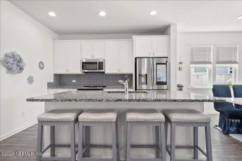 2948 Laurel Springs Drive, Green Cove Springs FL - photo 10 of 57