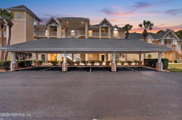 Residences Condos at World Golf Village