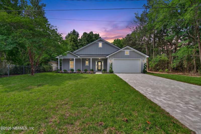 3 bedroom Single Family Residence at 464 E Shuey Avenue, Metes & Bounds, Macclenny — photo 5