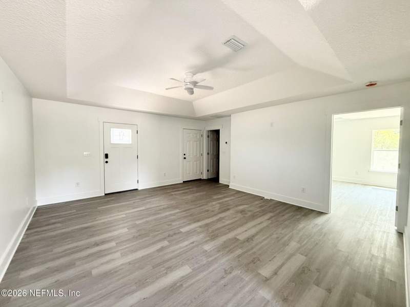 3 bedroom Single Family Residence at 28019 Bond Road, Hilliard, Hilliard — photo 5