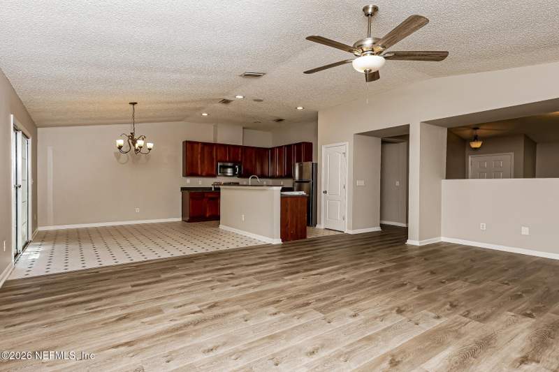 3 bedroom Single Family Residence at 9750 Hazel Lake Drive, Plum Tree, Jacksonville — photo 3
