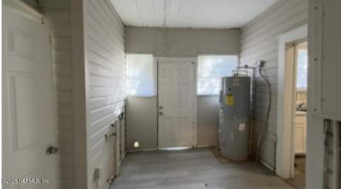 1672 W 2nd Street, Jacksonville FL - photo 9 of 10