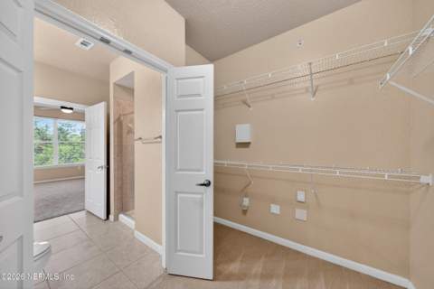 8539 Gate Parkway #9439, Jacksonville FL - photo 17 of 56