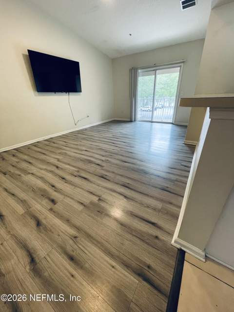 1418 Manotak Point Drive #205, Jacksonville FL - photo 6 of 28