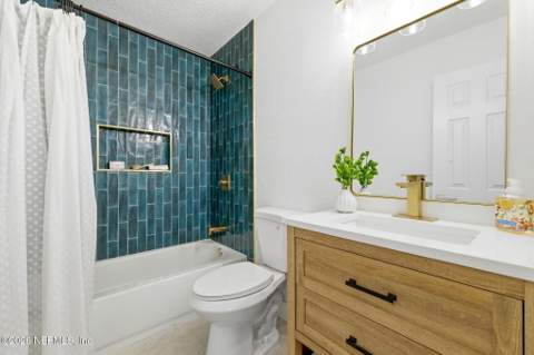 2513 Waters Edge Drive, Neptune Beach FL - photo 14 of 17