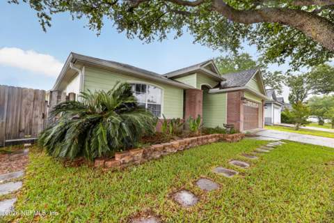 2927 Waters View Circle, Orange Park FL - photo 7 of 39