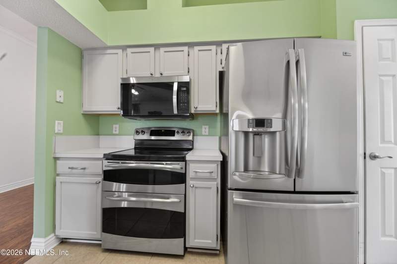 3 bedroom Single Family Residence at 2927 Waters View Circle, Spencers Lake, Orange Park — photo 2
