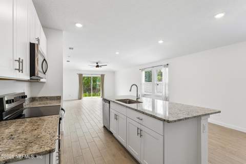 3573 Bella Sera Lane, Green Cove Springs FL - photo 9 of 43