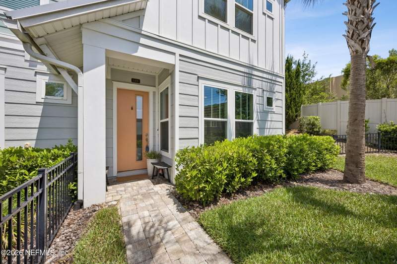 3 bedroom Townhouse at 11496 Fathom Court, Tidal Pointe At Southside, Jacksonville — photo 2