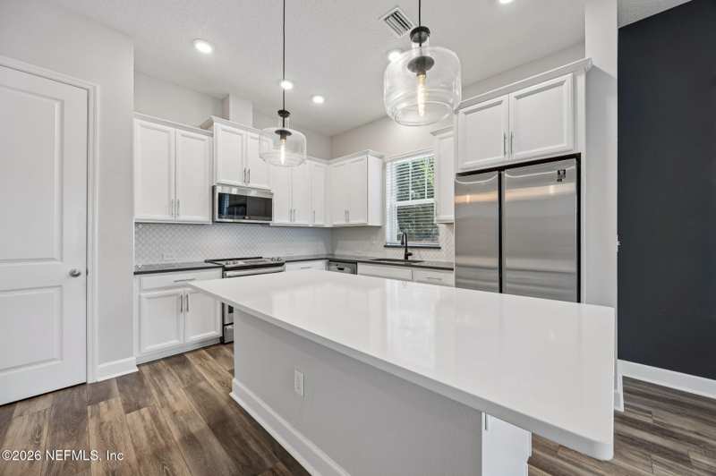 3 bedroom Townhouse at 11496 Fathom Court, Tidal Pointe At Southside, Jacksonville — photo 1