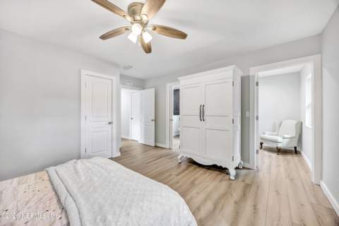 8924 Lopez Court, Jacksonville FL - photo 17 of 23