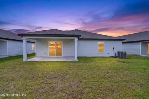 6912 Myrtle Oak Road, Jacksonville FL - photo 8 of 27