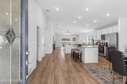 6912 Myrtle Oak Road, Jacksonville FL - photo 15 of 27