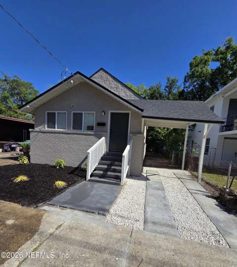 1627 W 22Nd Street, home for sale on W 22Nd Street