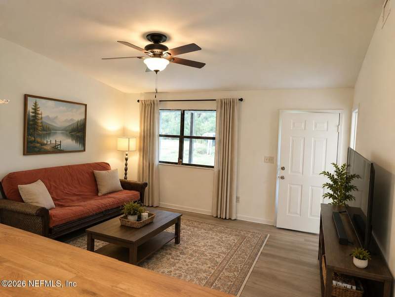 2 bedroom Single Family Residence at 116 Biscayne Drive, Lakeside Hills, Florahome — photo 5