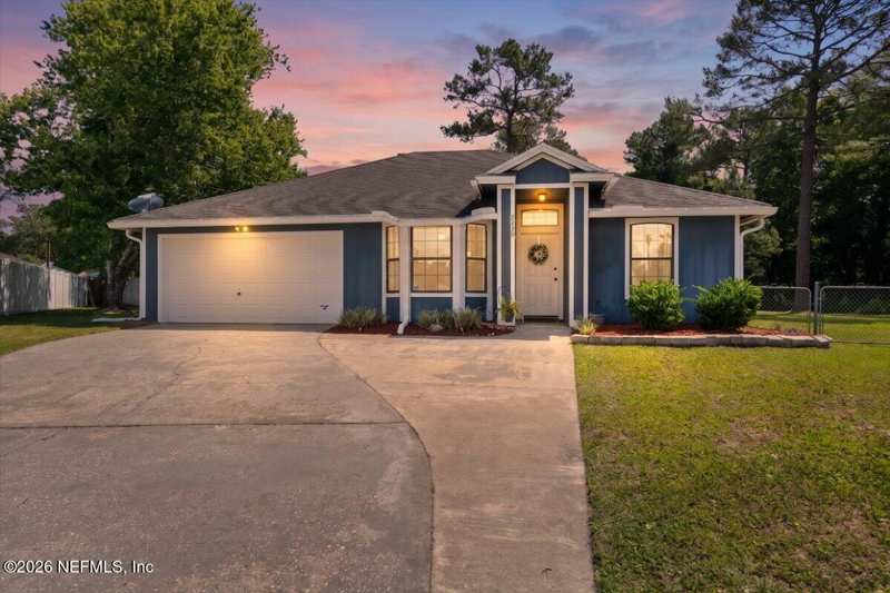 3 bedroom Single Family Residence at 8239 Hot Springs Drive, Mcgirts Creek, Jacksonville — photo 1