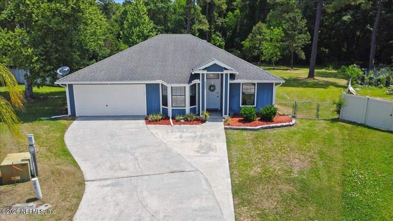 3 bedroom Single Family Residence at 8239 Hot Springs Drive, Mcgirts Creek, Jacksonville — photo 3