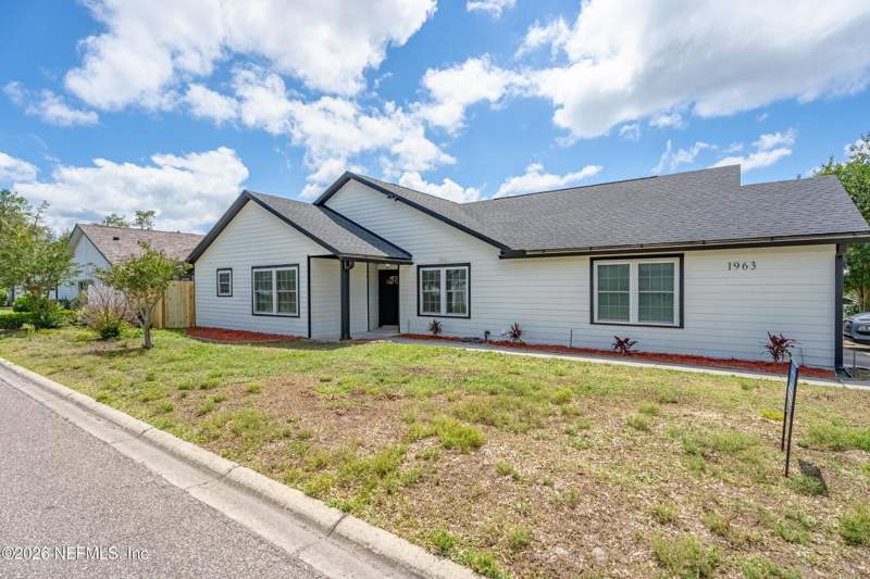3 bedroom Single Family Residence at 1963 Acorn Run, Cedar Bend, Orange Park — photo 3