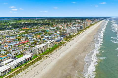 1951 Ocean Drive #1B, Jacksonville Beach FL - photo 7 of 34