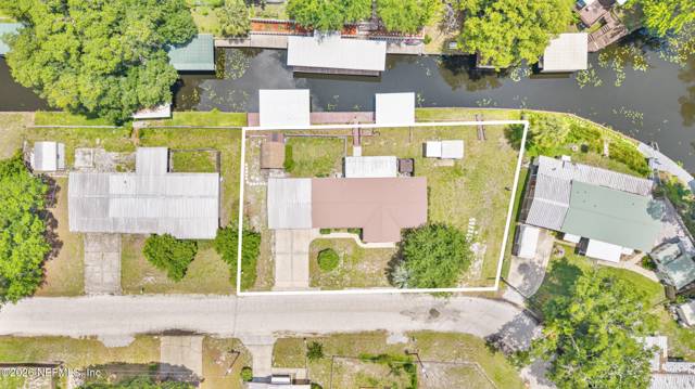418 COVE Drive home for sale in Hermits Cove