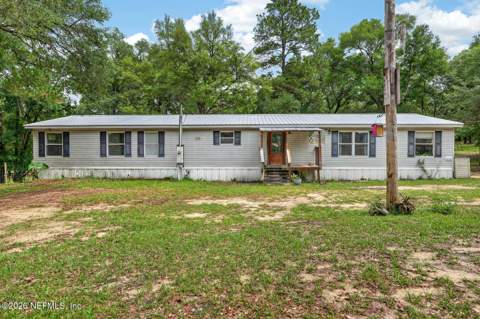 134 Windy Hills Road, Hawthorne FL - photo 7 of 67