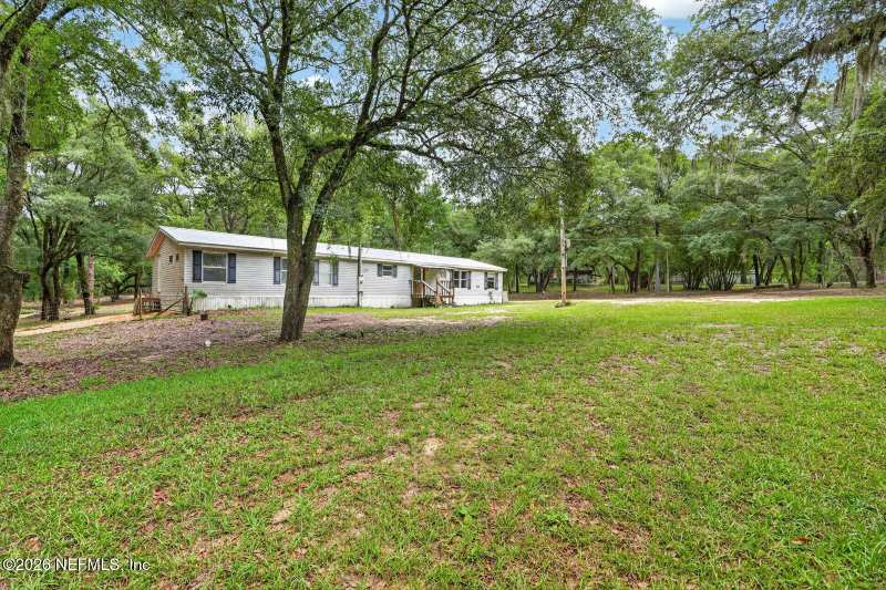 4 bedroom Manufactured Home at 134 Windy Hills Road, Hawthorn, Hawthorne — photo 1