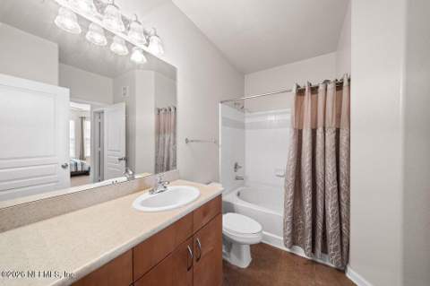 8290 Gate Parkway #311, Jacksonville FL - photo 18 of 23