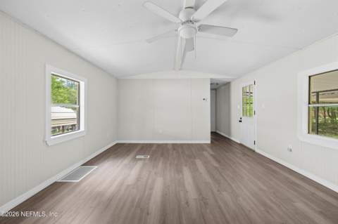 207 Milton Avenue, Interlachen FL - photo 20 of 38