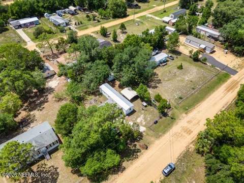 207 Milton Avenue, Interlachen FL - photo 18 of 38