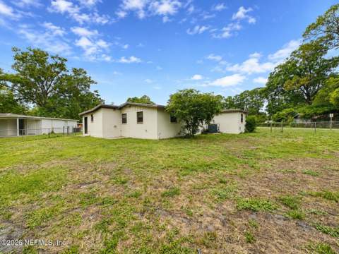 6009 Verdes Road, Jacksonville FL - photo 22 of 33