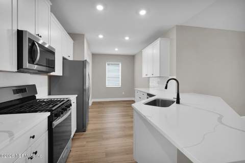 15910 Delicate Arch Avenue, Jacksonville FL - photo 7 of 20